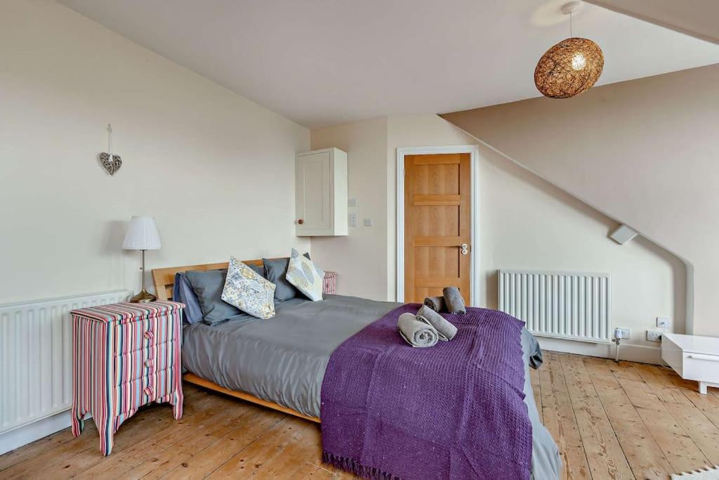 Dizzy Heights Sleeps 10 With Amazing Views Swanage